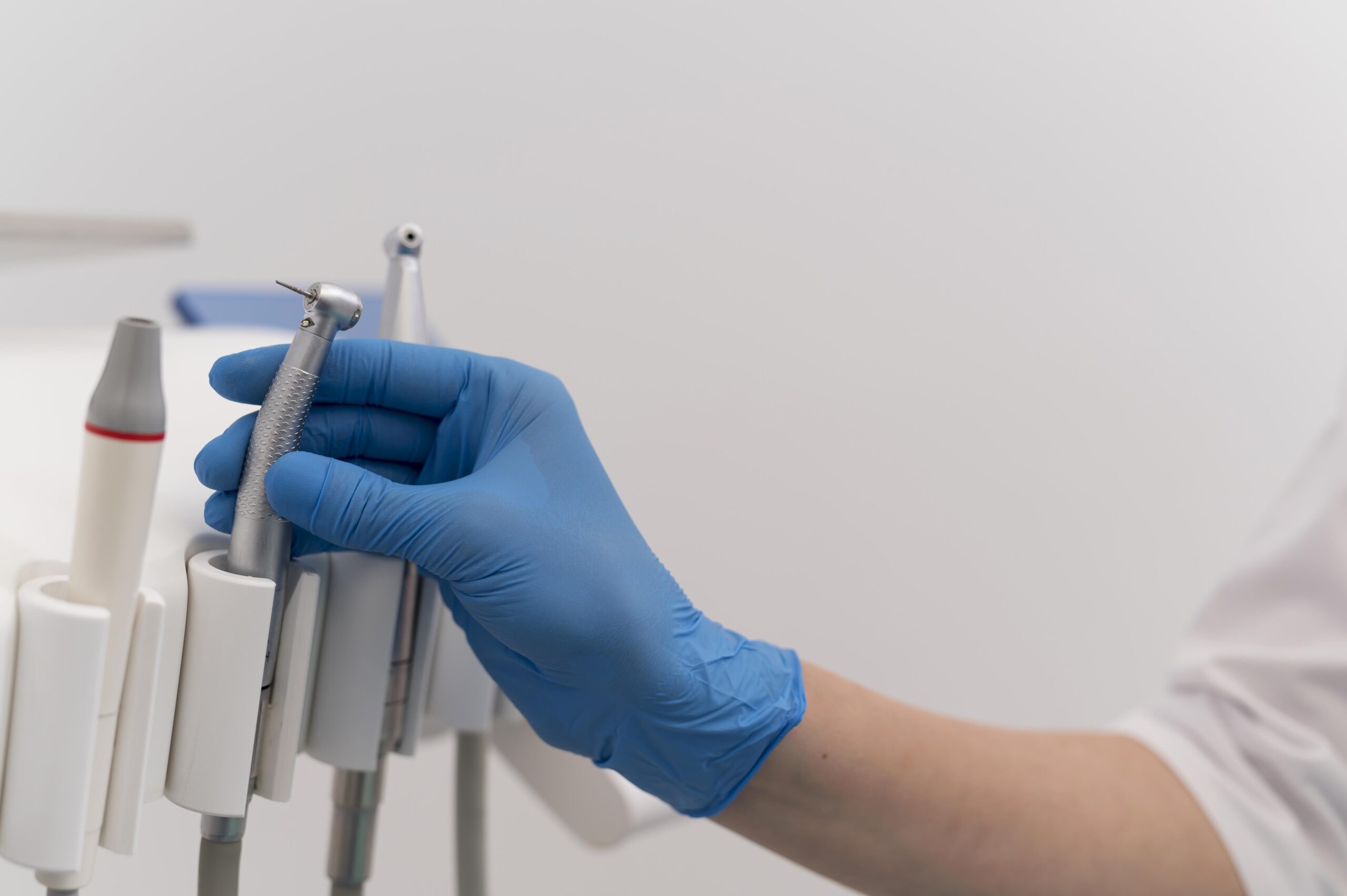 Tipos de blanqueamiento dental en Clínica Dental Primer Molí en Castellón